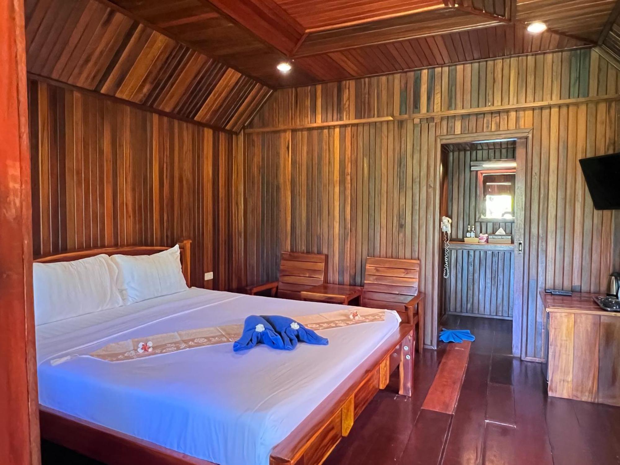 Diamond Beach Resort Ao Nam Mao Bagian luar foto